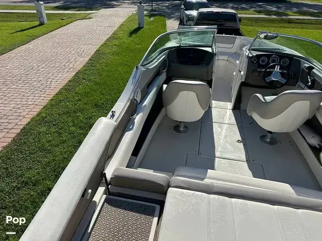 Sea Ray 230 Slx