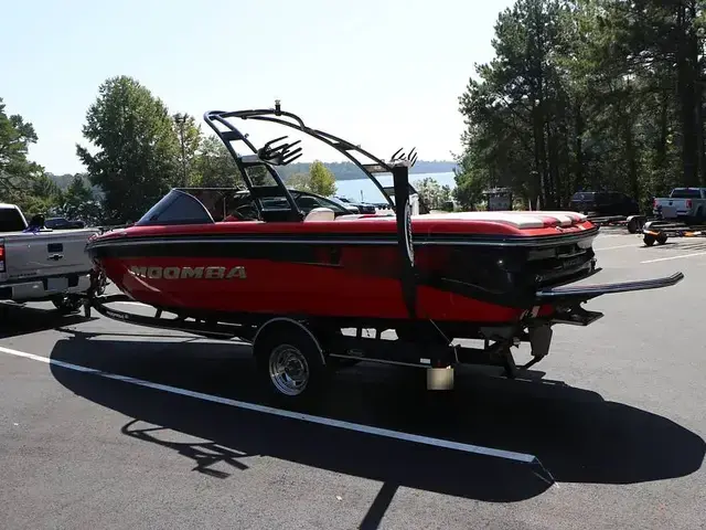 Moomba Mobius LSV