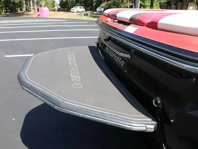 Moomba Mobius LSV