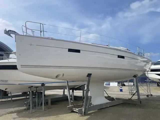 Bavaria Cruiser 37