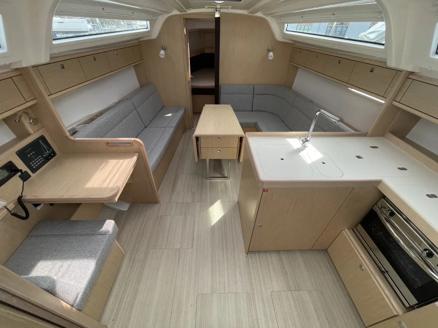 2025 Bavaria cruiser 37