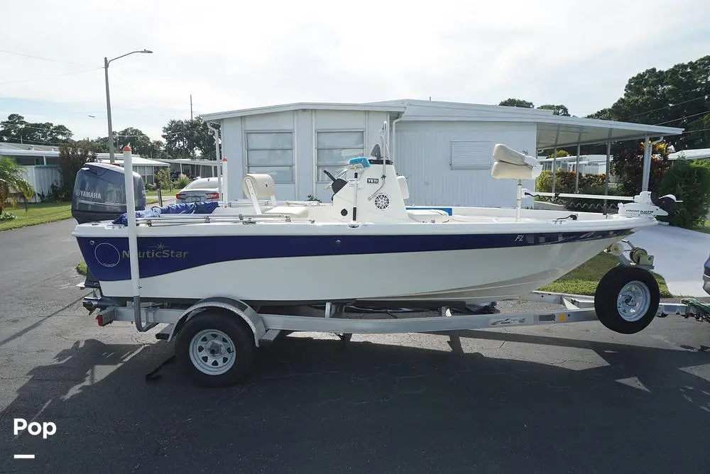 2015 Nauticstar bay 1810