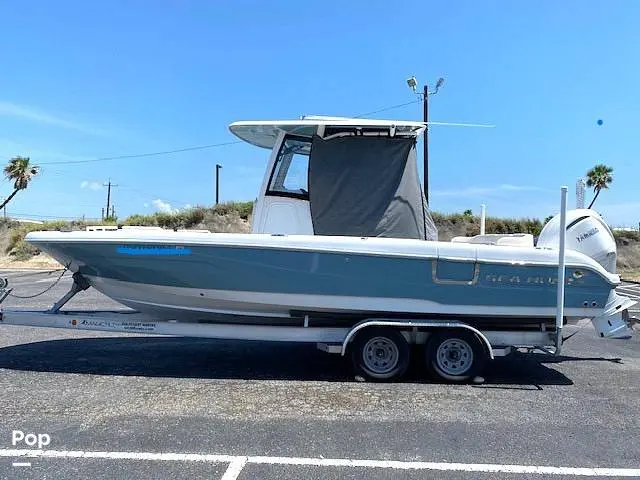 2023 Sea Hunt escape 25