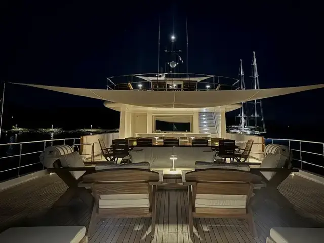 Feadship 164