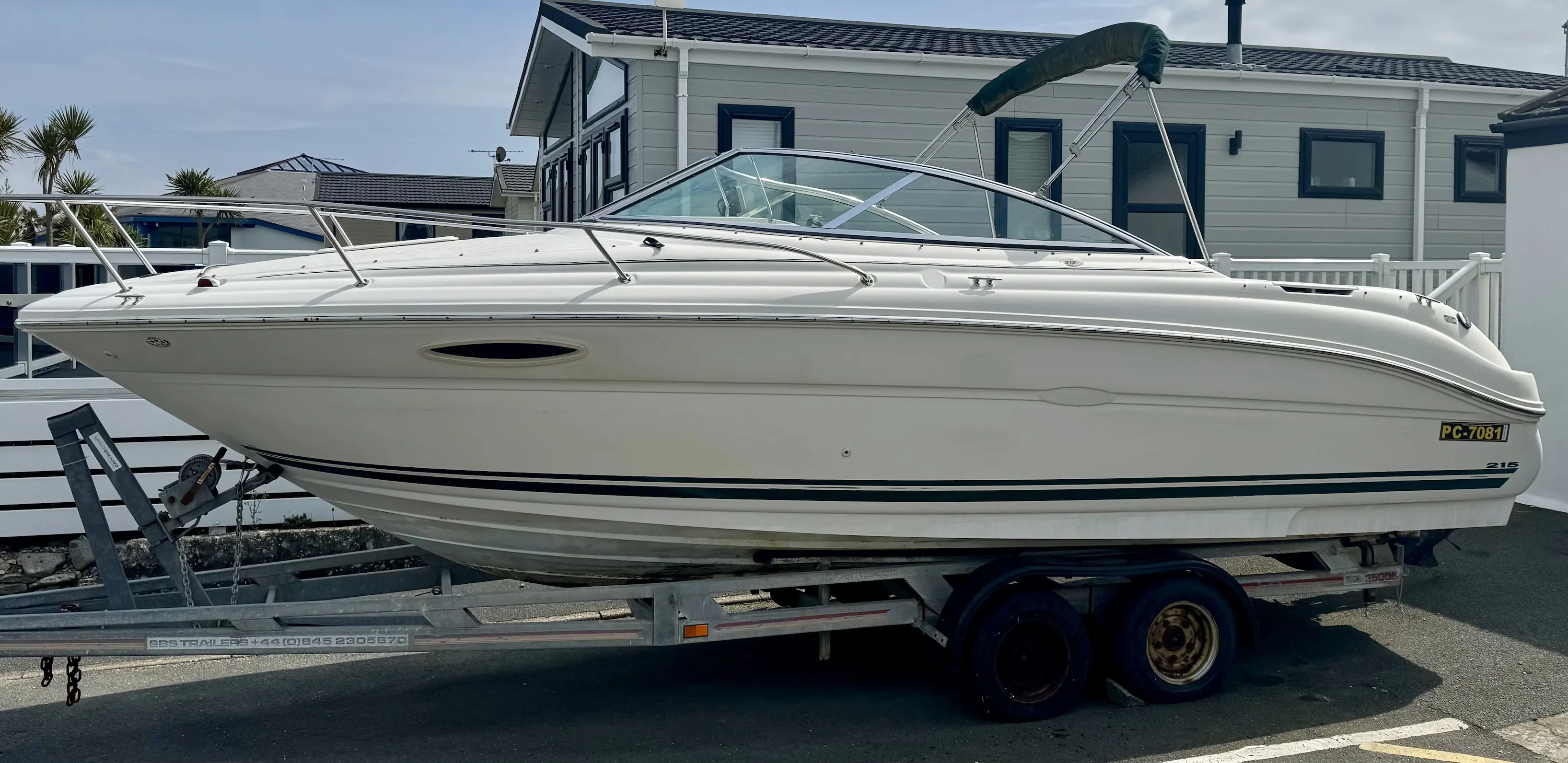 2004 Sea Ray 215 weekender