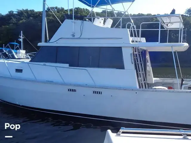 Mainship 34 Cruiser