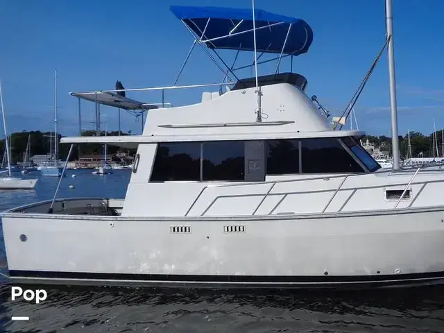 Mainship 34 Cruiser