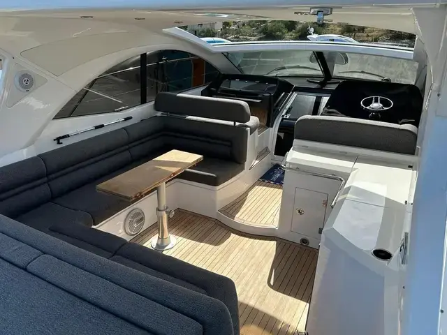 Sunseeker Portofino 48