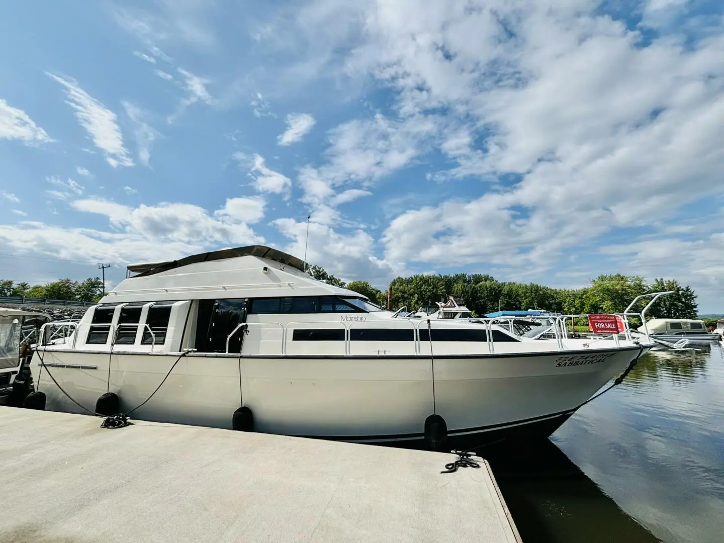 1989 Mainship 41 mediterranean