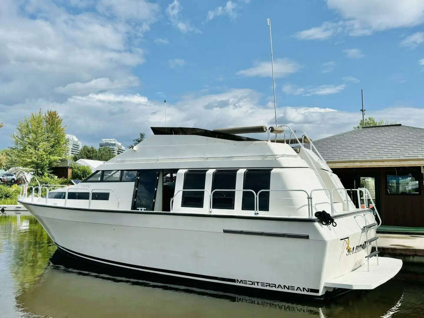 1989 Mainship 41 mediterranean