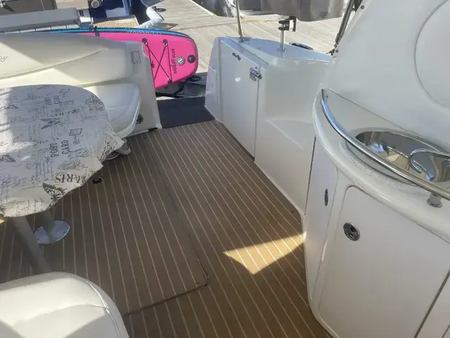 Sea Ray Sundancer 380