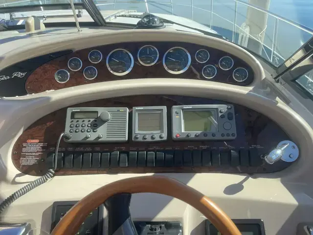 Sea Ray Sundancer 380