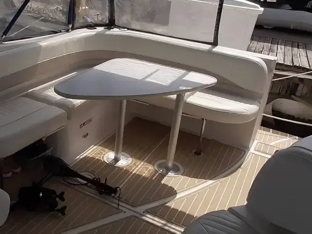 Bayliner 325