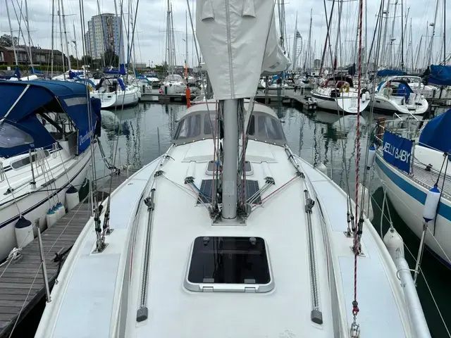 Dehler 37s