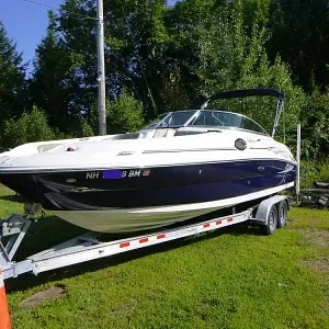 2006 Sea Ray 240 Sundeck