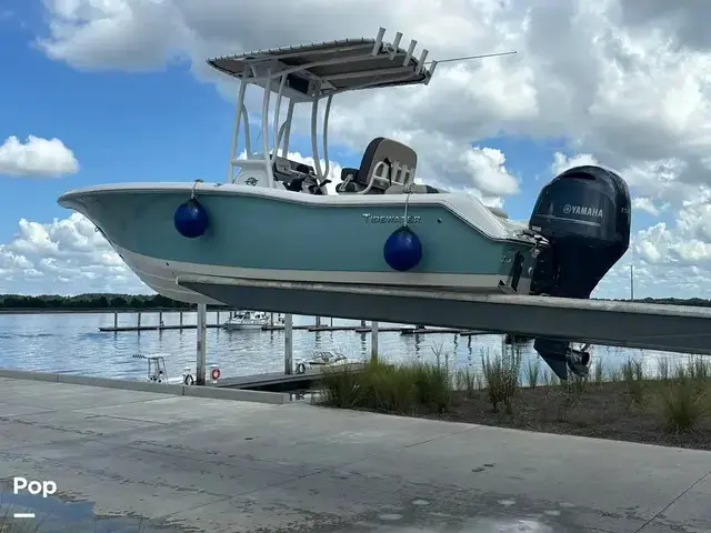 Tidewater Boats 210 LXF