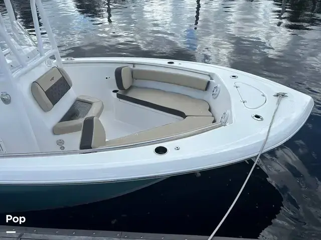 Tidewater Boats 210 LXF