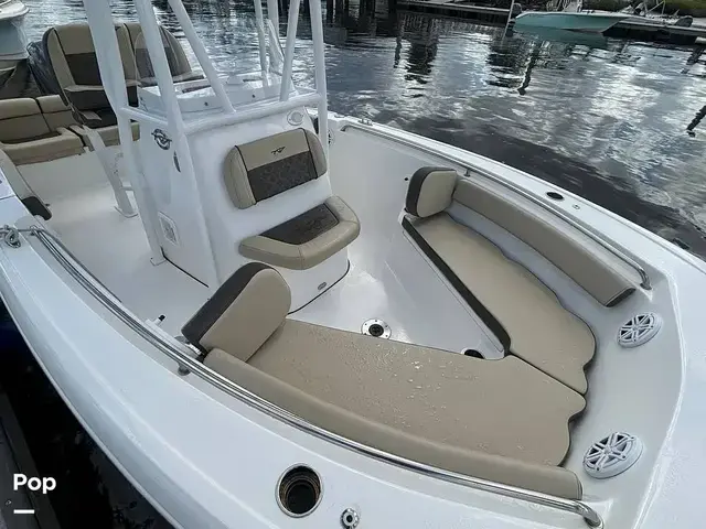 Tidewater Boats 210 LXF