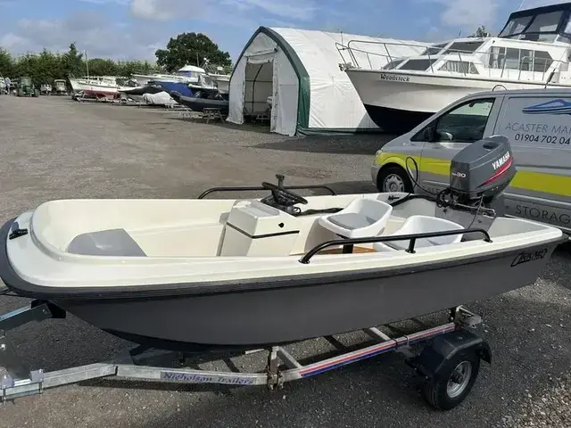 Orkney 315 Dory