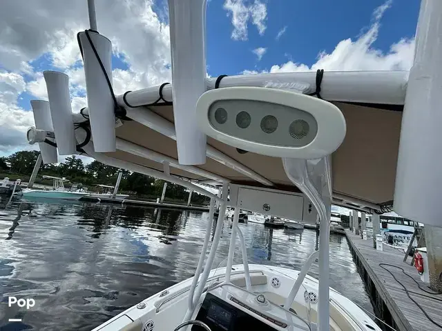 Tidewater Boats 210 LXF