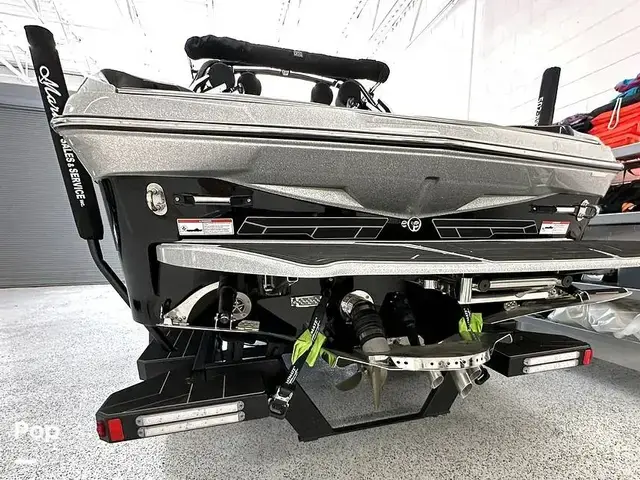 Centurion Boats Fi25