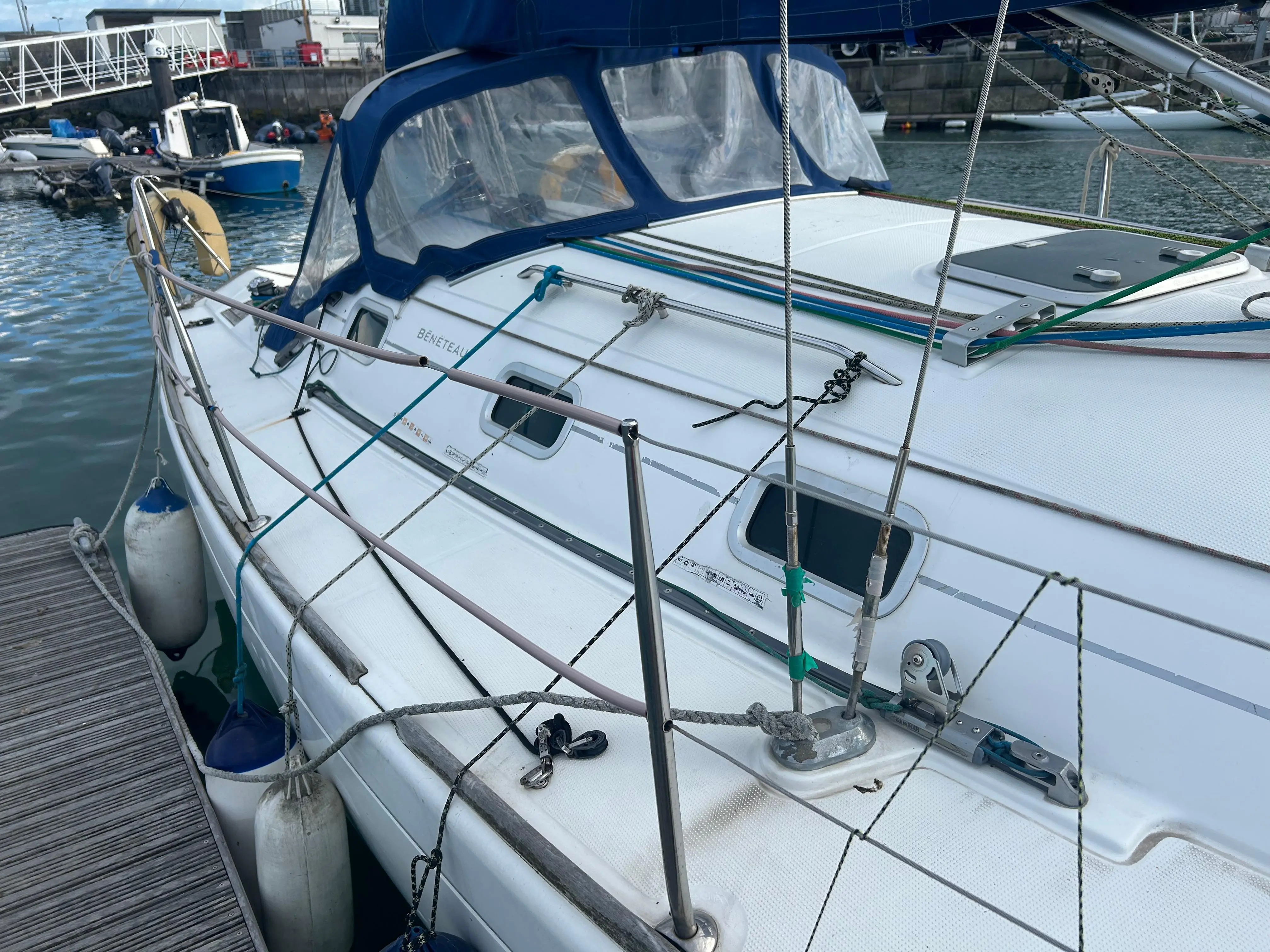 2000 Beneteau first 31.7