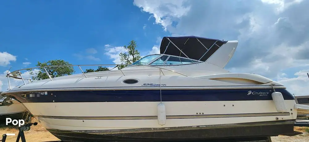 2005 Cruisers 320 express