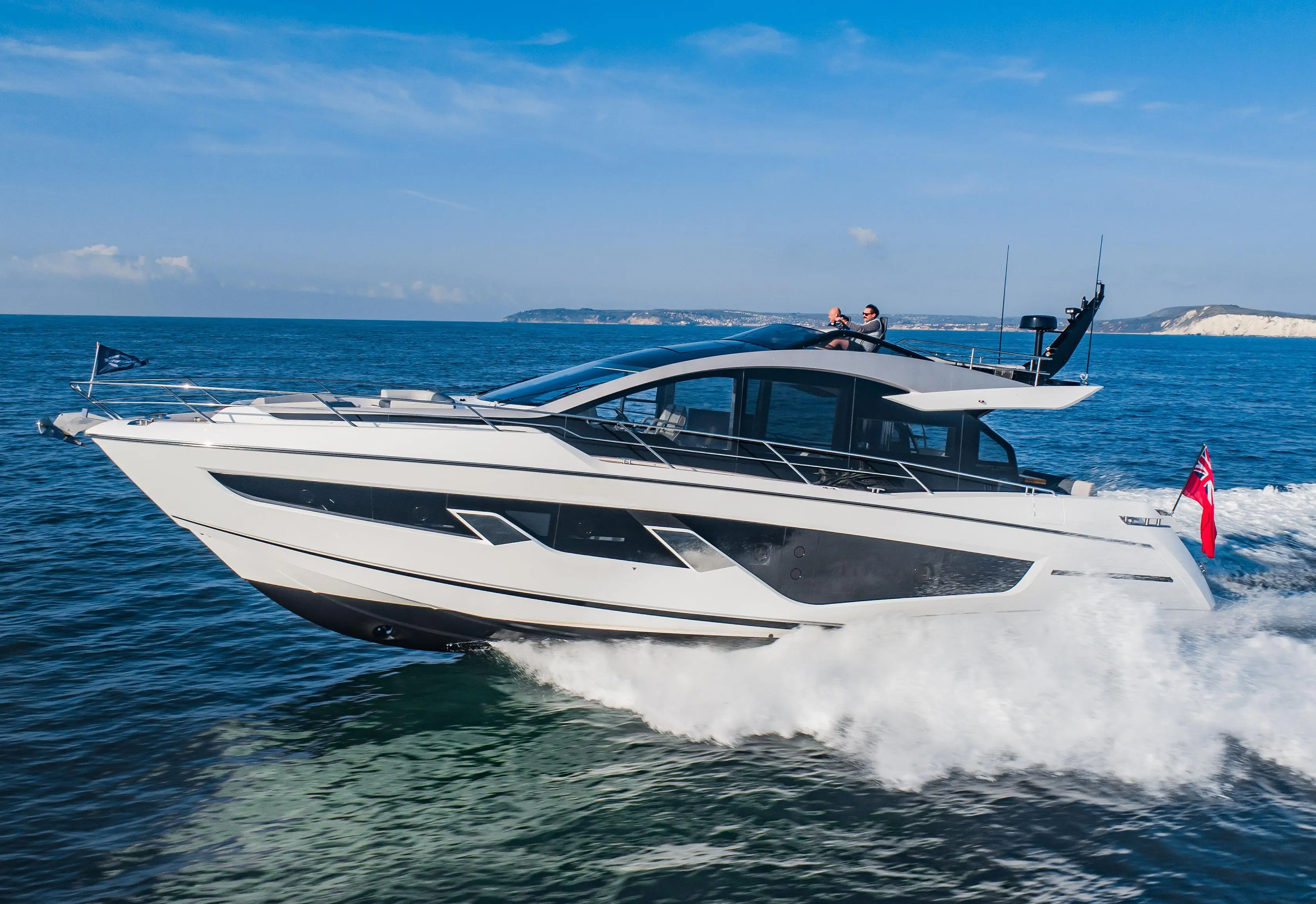 2022 Sunseeker sport 65 yacht