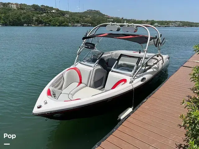 Super Air Nautique 226