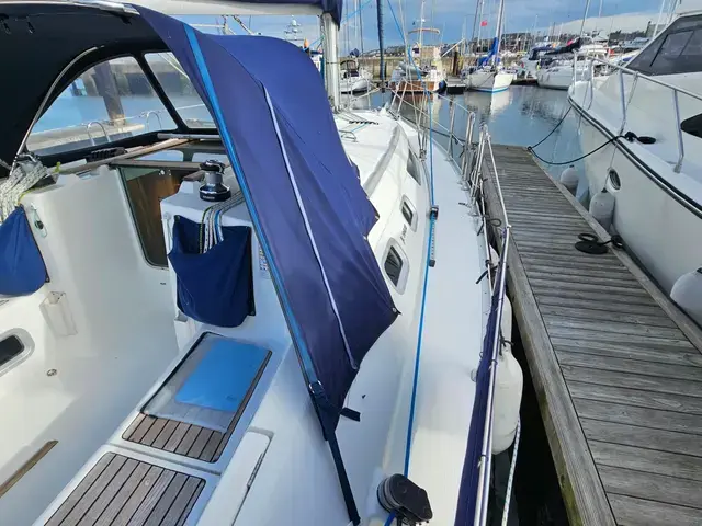 Jeanneau Sun Odyssey 37