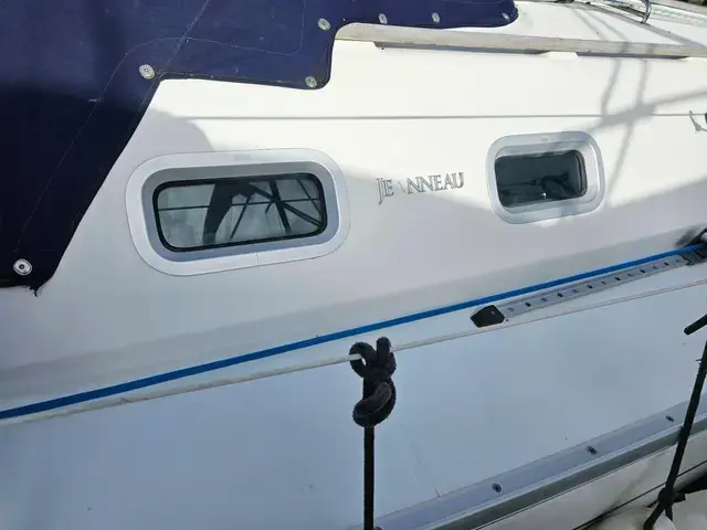 Jeanneau Sun Odyssey 37