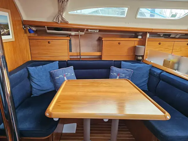 Jeanneau Sun Odyssey 37