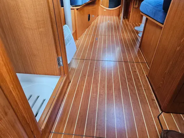 Jeanneau Sun Odyssey 37