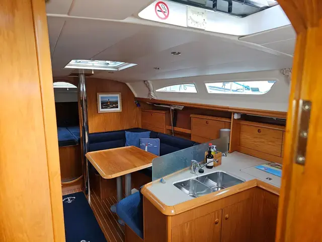 Jeanneau Sun Odyssey 37