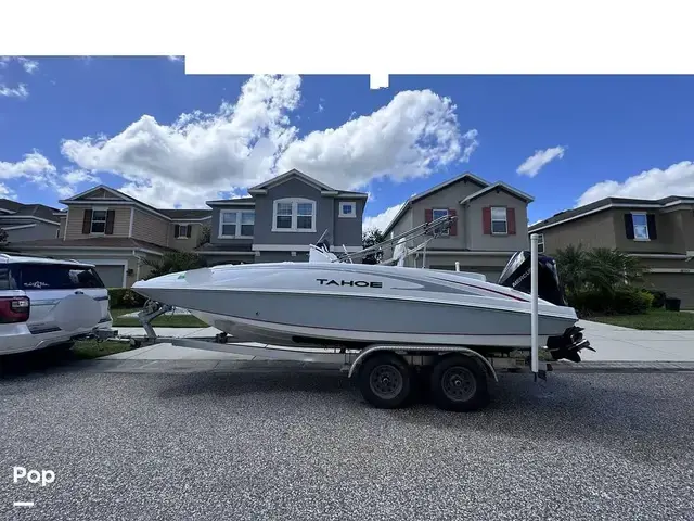 Tahoe 2150 Center Console