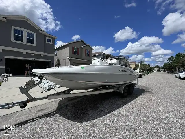 Tahoe 2150 Center Console