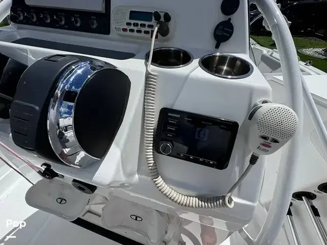 Tahoe 2150 Center Console