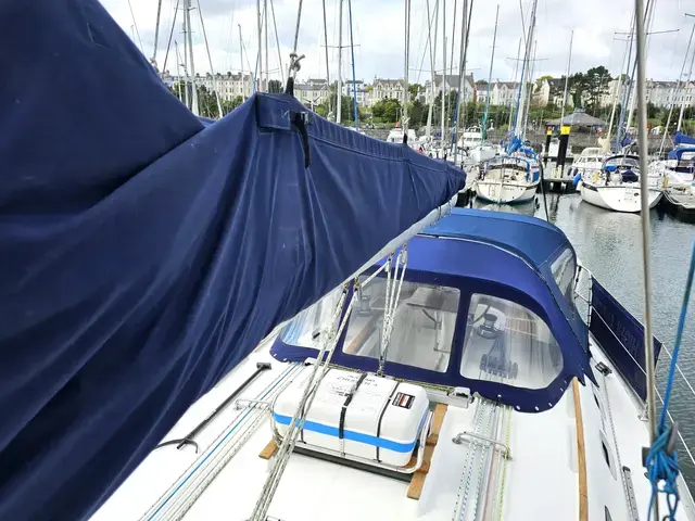 Jeanneau Sun Odyssey 37