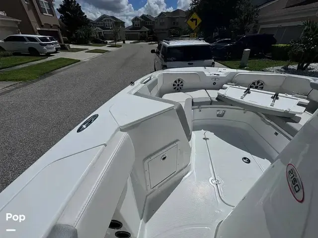 Tahoe 2150 Center Console