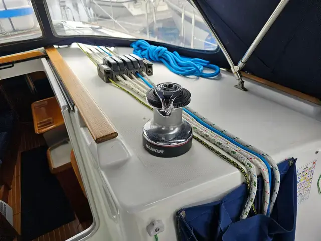 Jeanneau Sun Odyssey 37