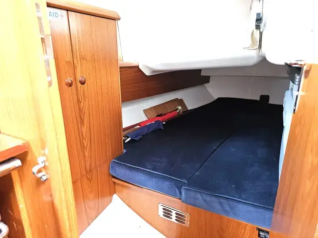 Jeanneau Sun Odyssey 37