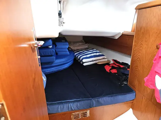 Jeanneau Sun Odyssey 37