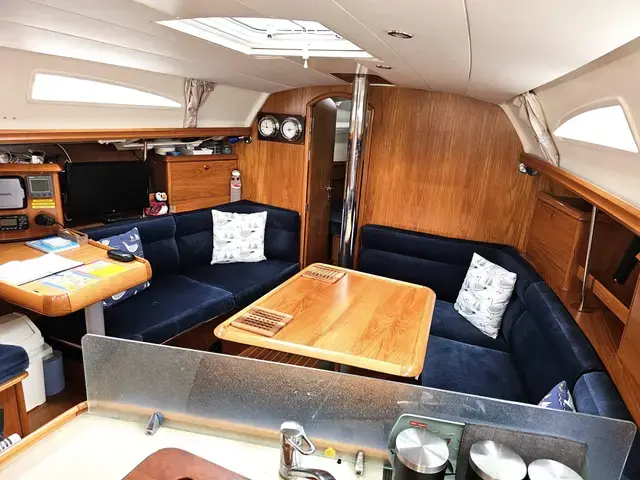 Jeanneau Sun Odyssey 37