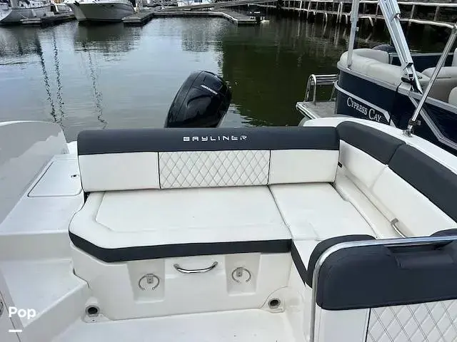 Bayliner Dx2200