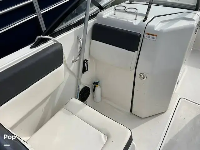 Bayliner DX2200