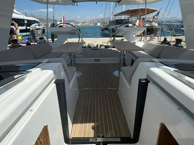 Hanse 588