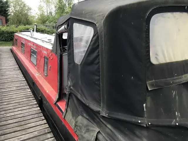 Springer Narrowboat