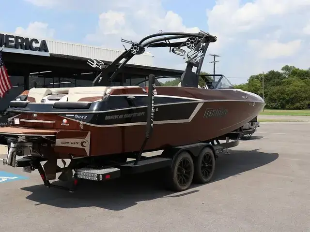 Malibu WAKESETTER 24 MXZ