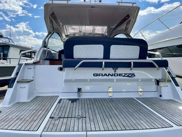 Grandezza 28 OC