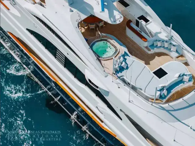 Benetti 52m